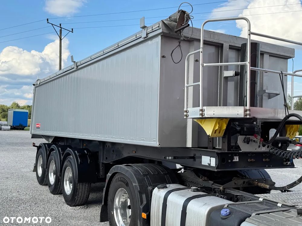 Langendorf SKA 24/31 - WAGA 5000 kg / PODNOSZONA OŚ / ALUMINIOWE FELGI / ORYGINALNY LAKIER / BARDZO DOBRY STAN - 6