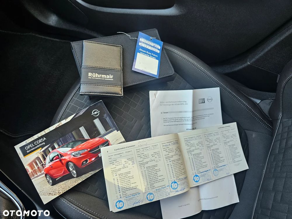 Opel Corsa 1.4 16V Cosmo - 22