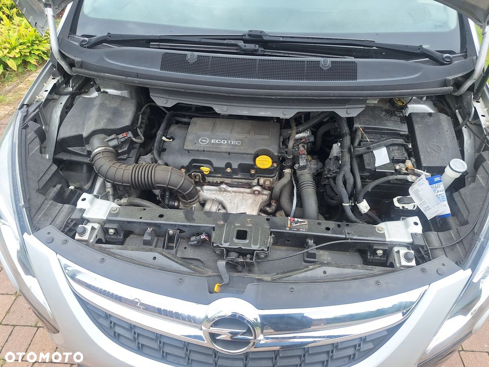 Opel Zafira Tourer 1.4 Turbo Active - 11