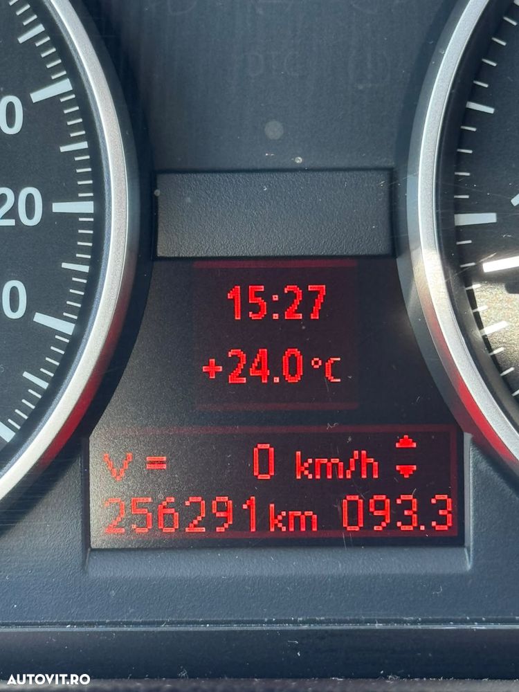 BMW Seria 3 - 8