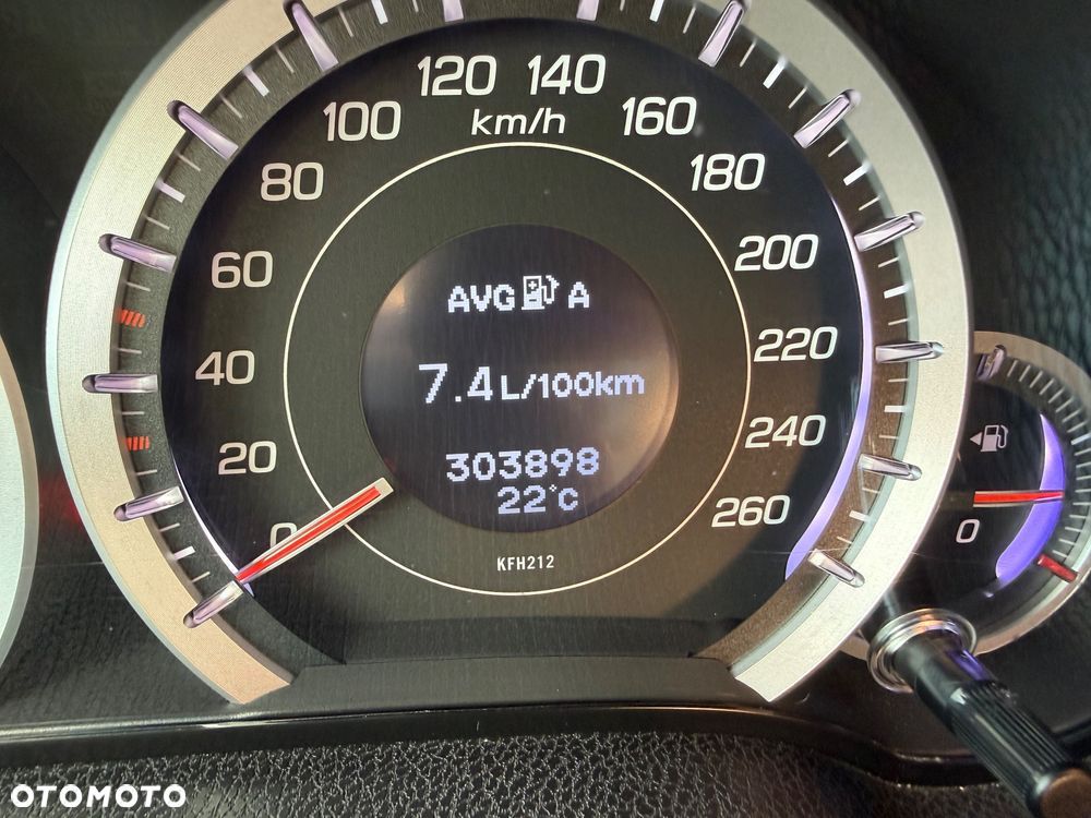 Honda Accord 2.0 Executive - 19