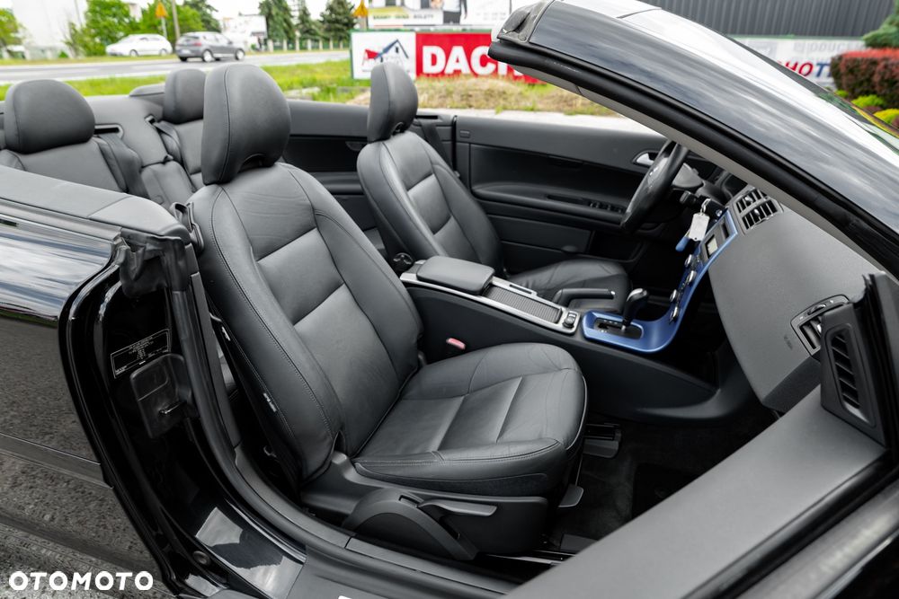 Volvo C70 2.4i Summum - 26