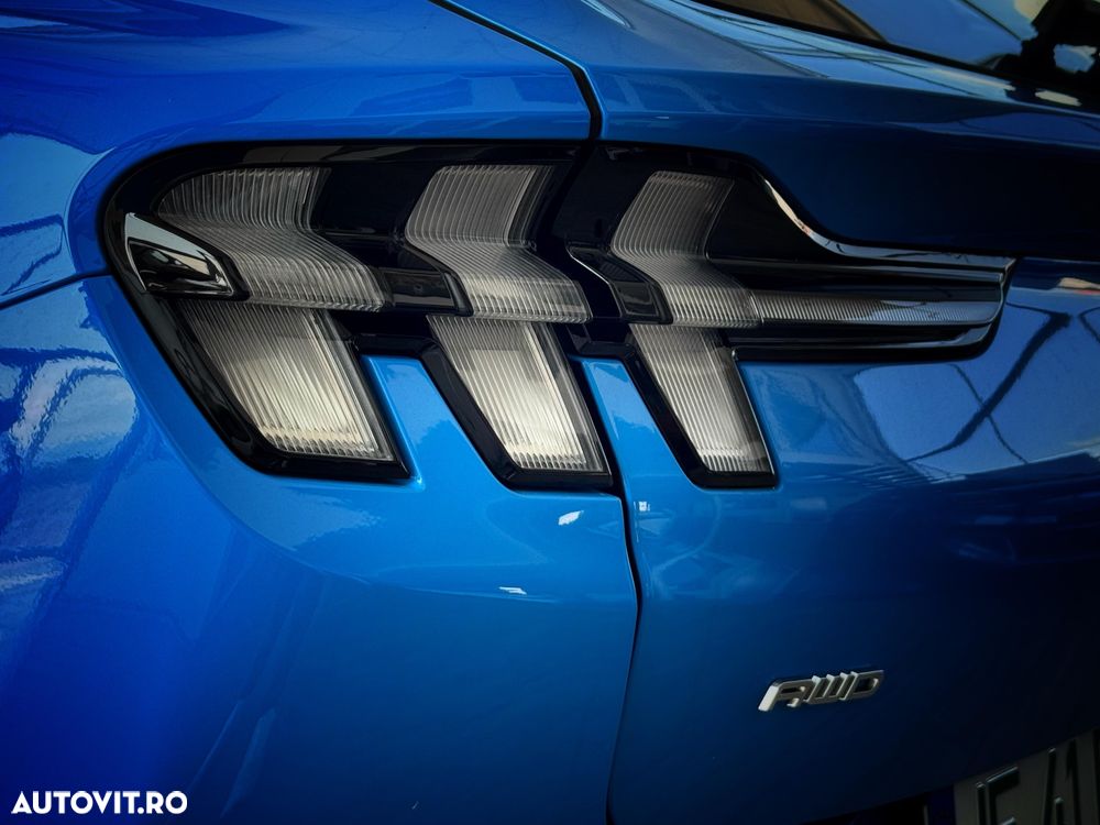 Ford Mustang Mach-E AWD PREMIUM - 11