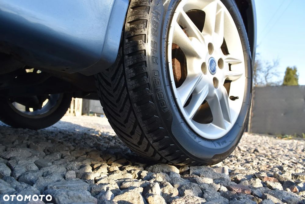 Fiat Punto 1.4 16V Sporting - 19