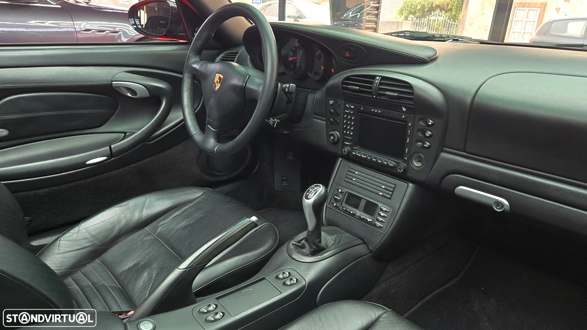 Porsche 911 (996) Carrera 4 S - 28