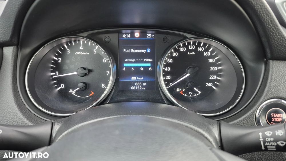 Nissan Qashqai 1.3 157CP 2WD N-Connecta - 17