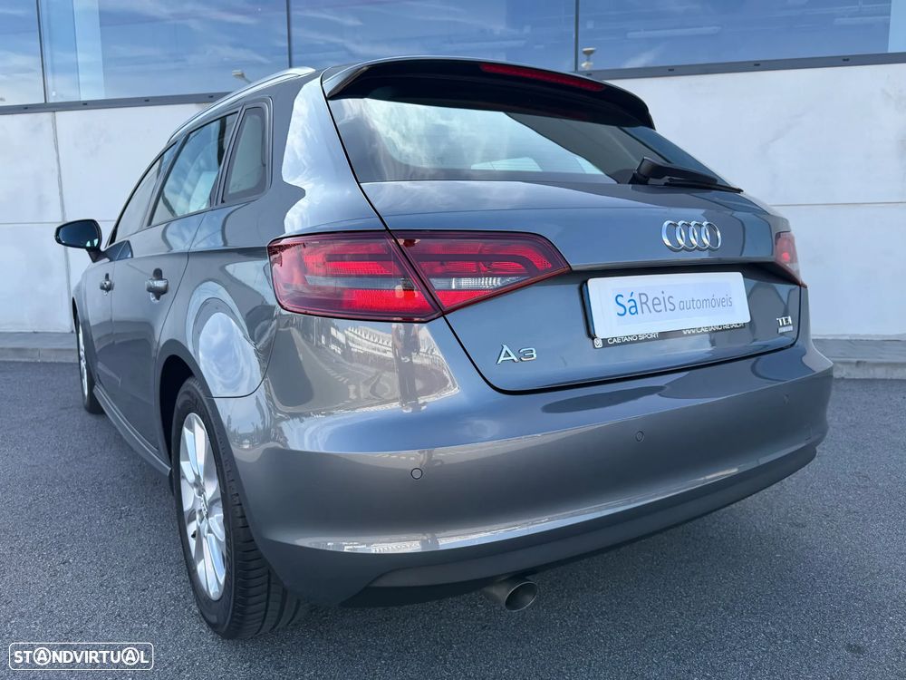 Audi A3 Sportback 1.6 TDI Advance Ultra — fotografia 48