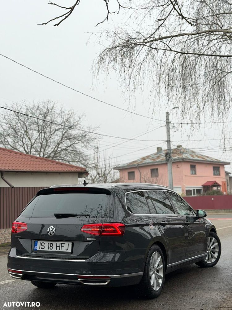 Volkswagen Passat 2.0 TDI DSG Comfortline - 2