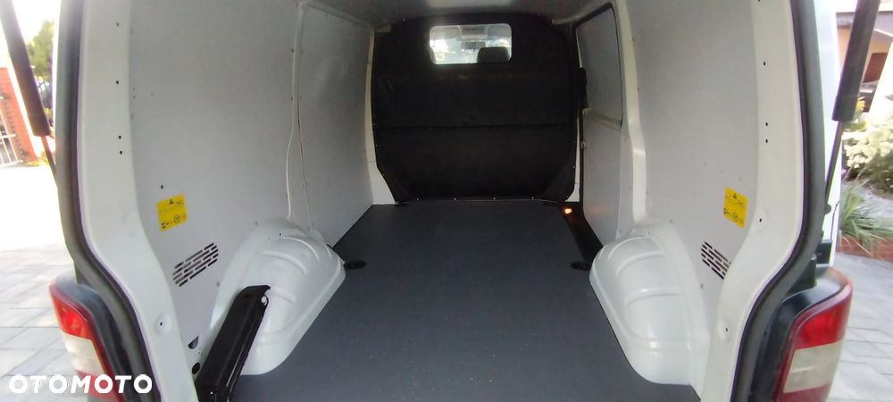 Volkswagen Transporter T5 - 5