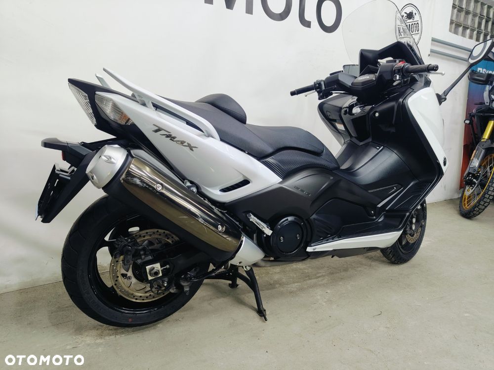 Yamaha Tmax - 11