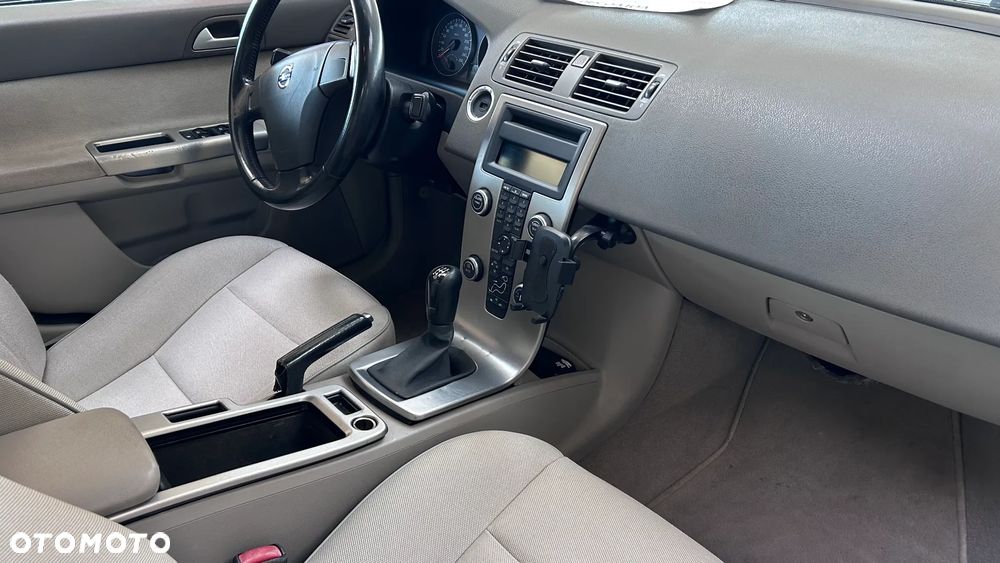 Volvo S40 1.6 Momentum - 12
