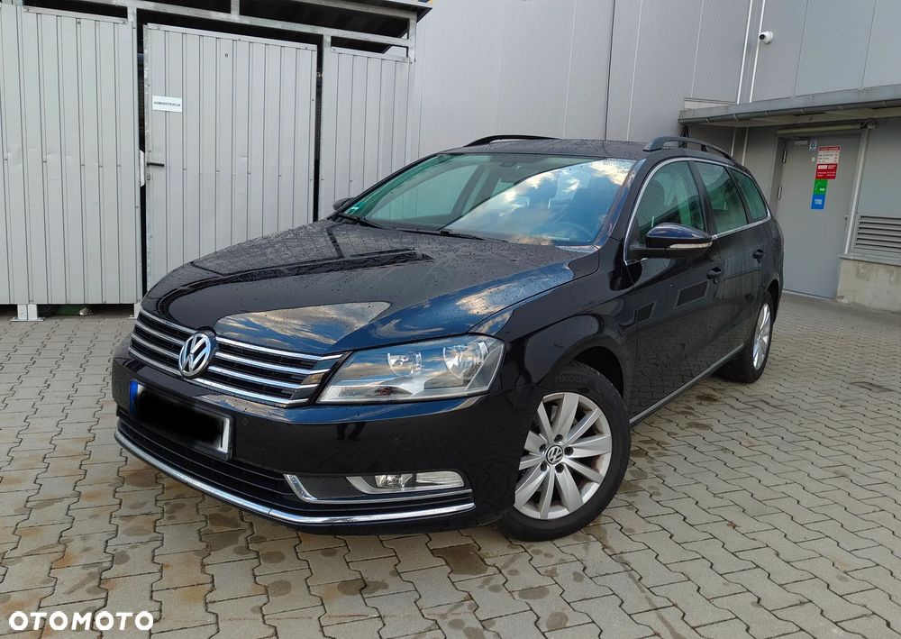 Volkswagen Passat Variant 2.0 TDI BlueMotion Technology Highline - 13