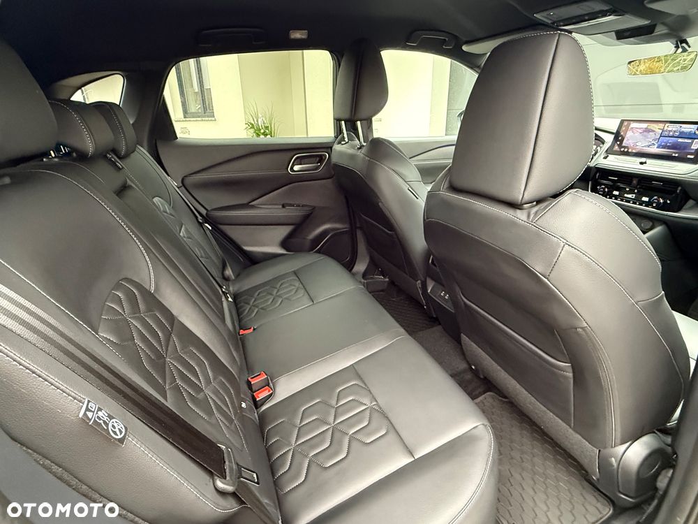 Nissan Qashqai 1.3 DIG-T MHEV Xtronic Tekna - 37