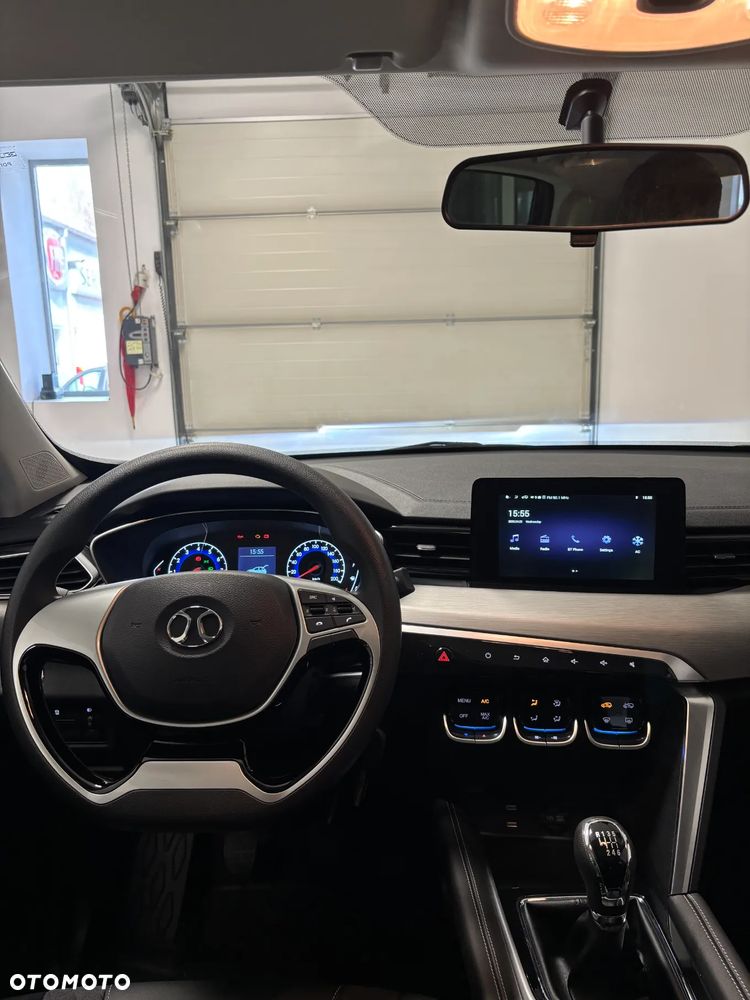 BAIC 3 1.5T Luxury - 16