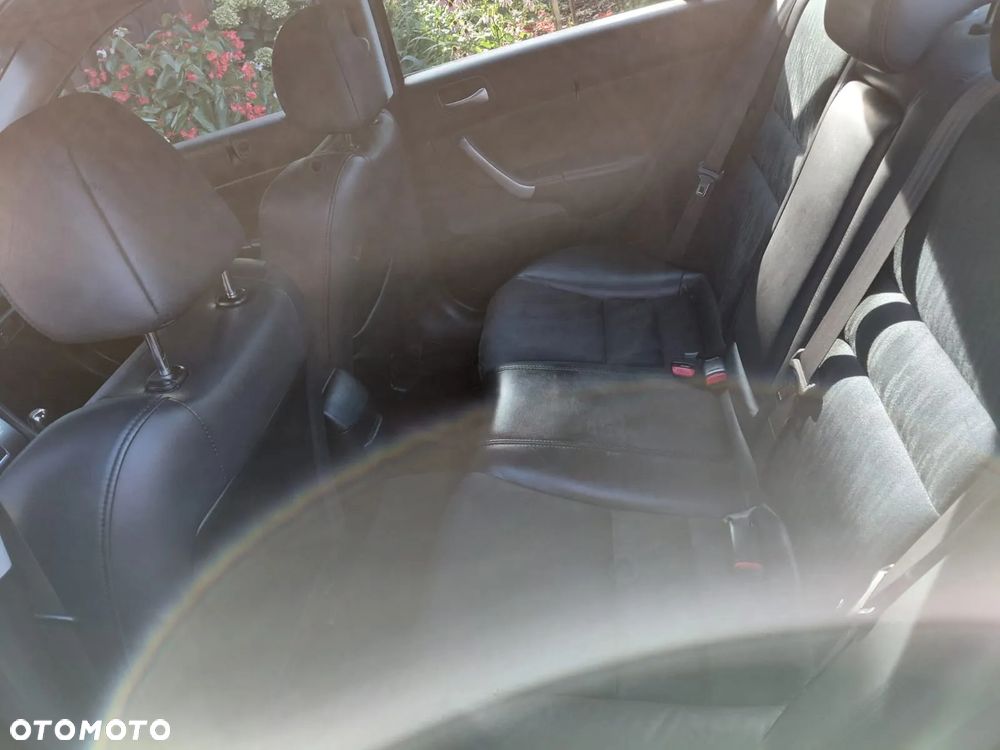 Honda Accord 2.4 TypeS - 19