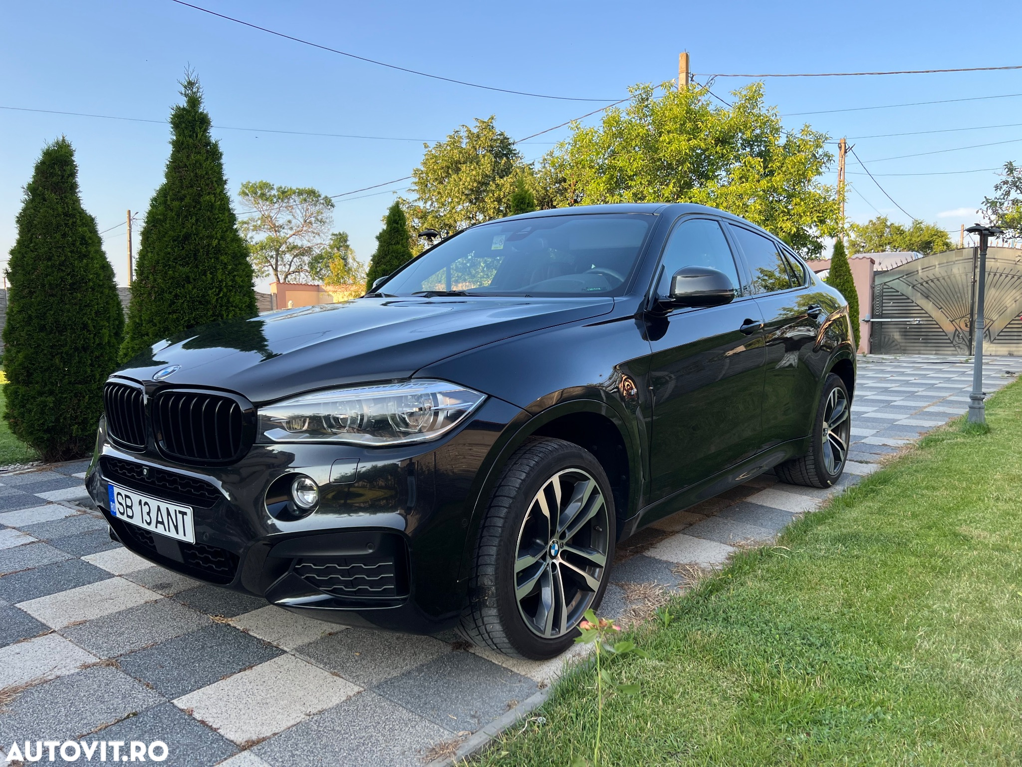 BMW X6 xDrive40d - 29