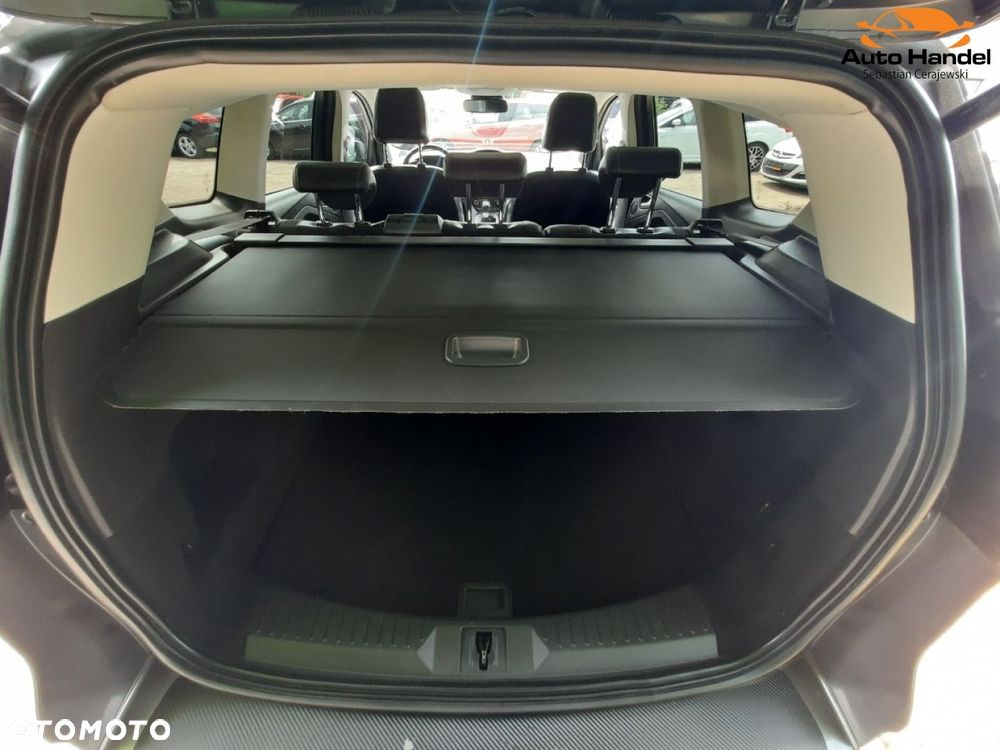 Ford Kuga 1.6 EcoBoost 2x4 Individual - 18