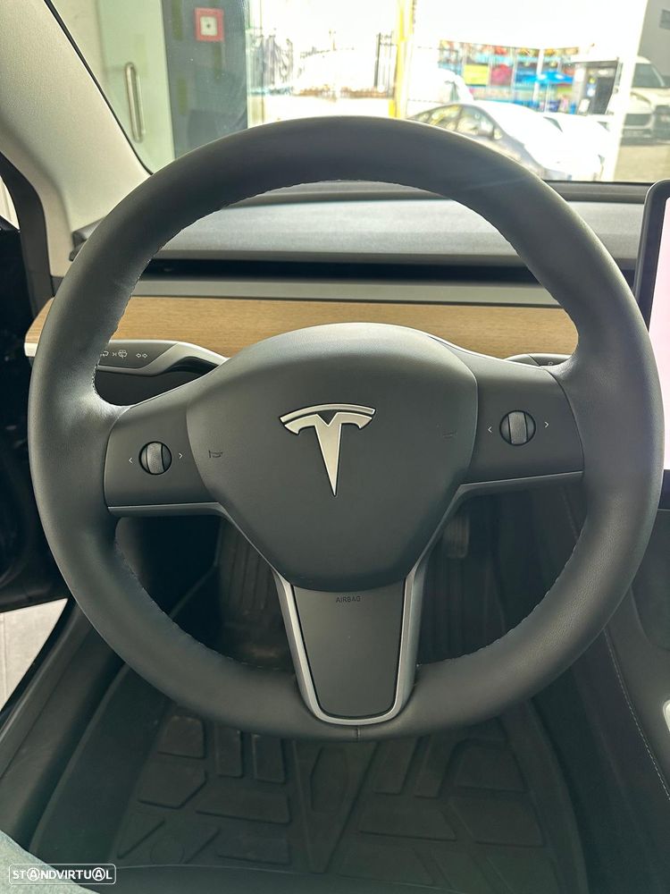 Tesla Model 3 Standard RWD Plus - 12