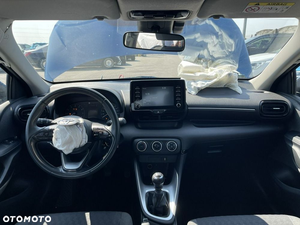 Toyota Yaris 1.5 Active - 9