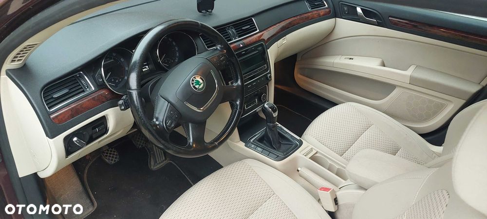 Skoda Superb - 5