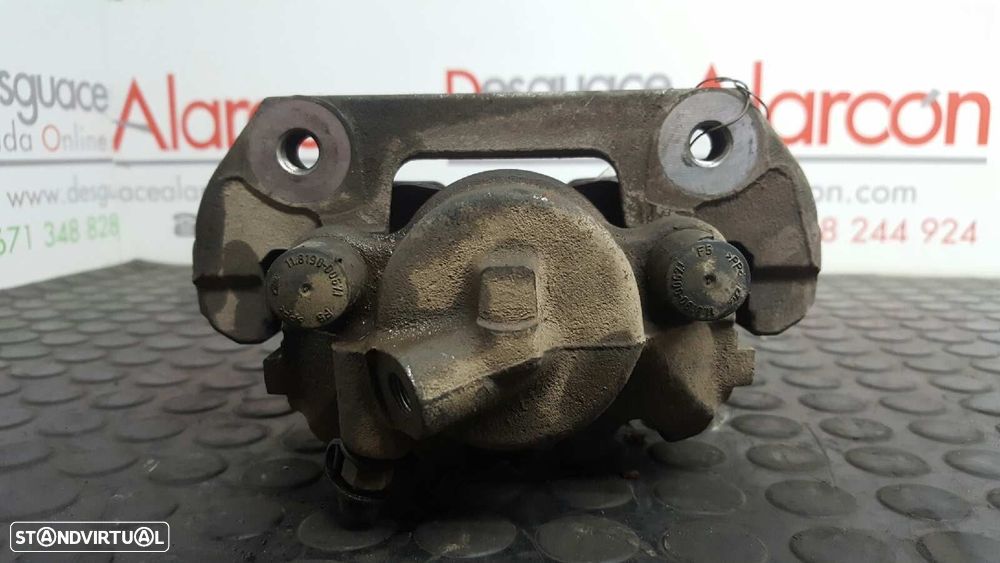 PINÇA DE TRAVÃO FRENTE ESQUERDA BMW SERIE 1 BERLINA (E81/E87) 120D - 2