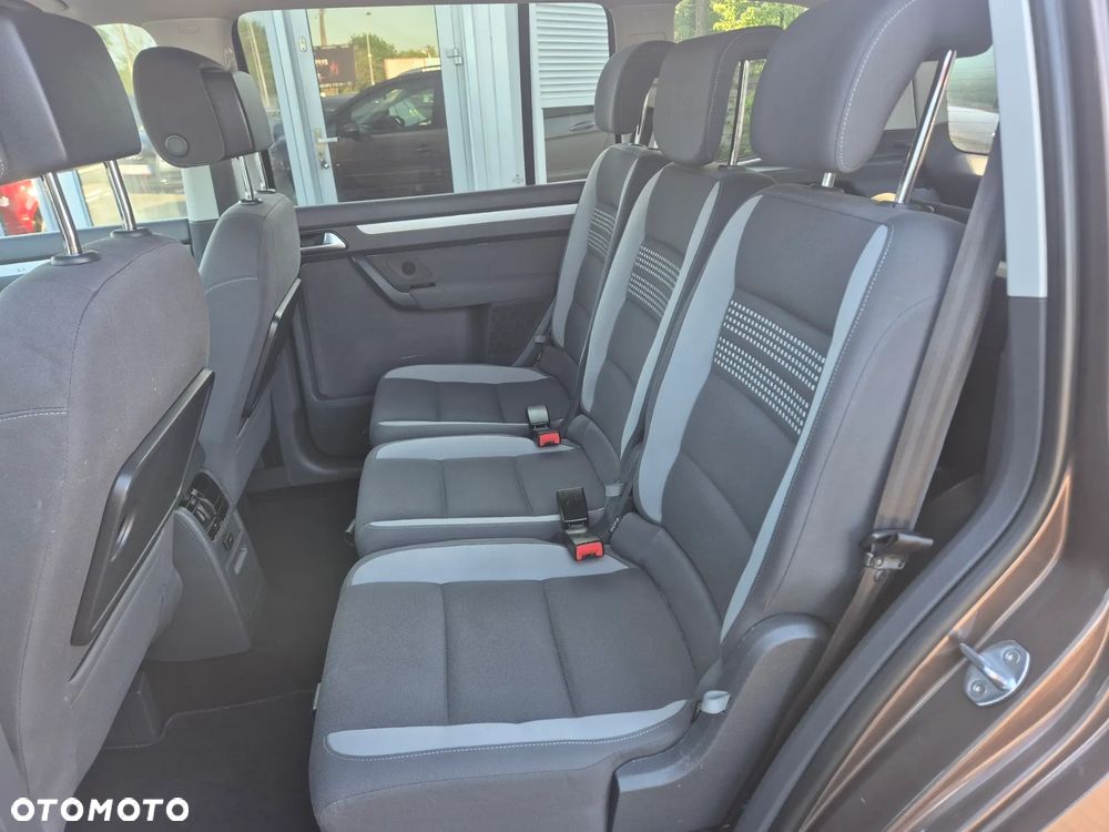Volkswagen Touran 1.6 TDI DPF Life - 10