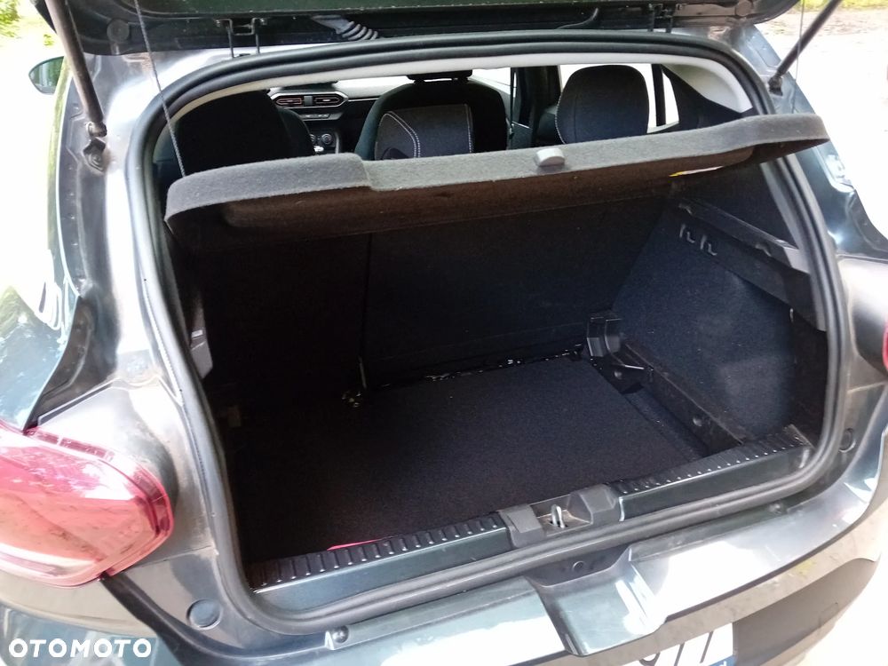 Dacia Sandero - 4