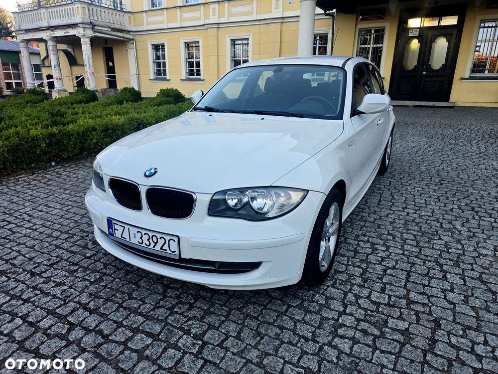 BMW Seria 1 116i - 6