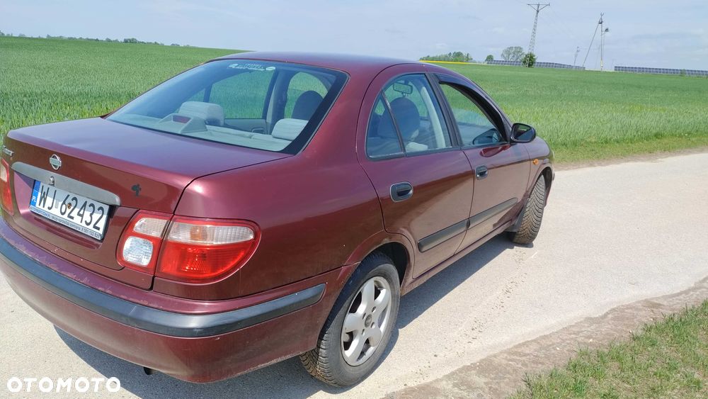 Nissan Almera - 4