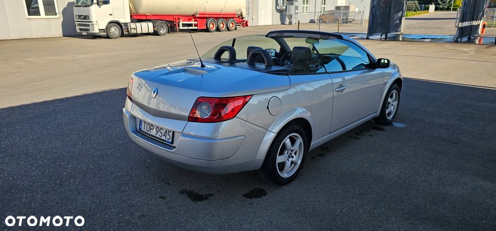 Renault Megane 1.9 dCi Luxe Privilege - 1