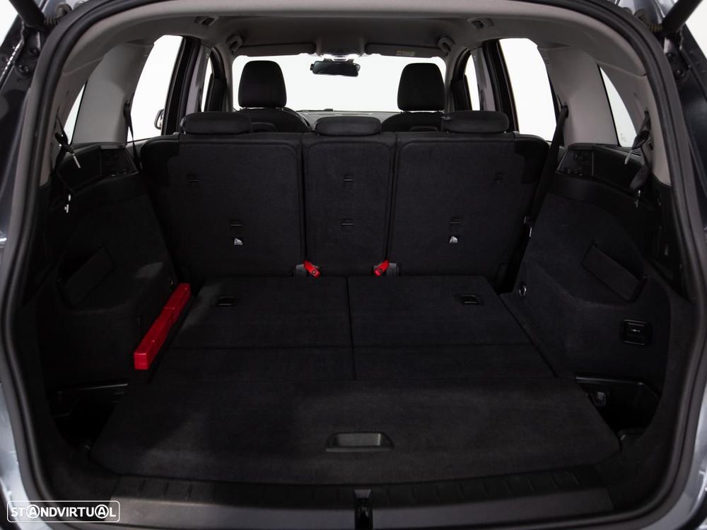 BMW 216 Gran Tourer - 14