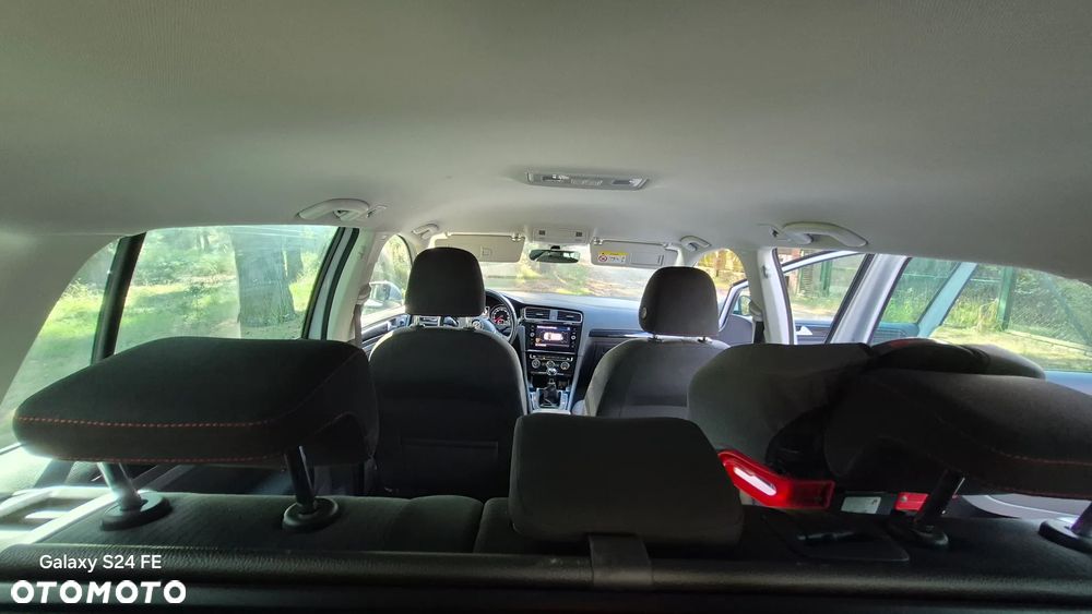Volkswagen Golf 1.6 TDI BMT Comfortline - 16