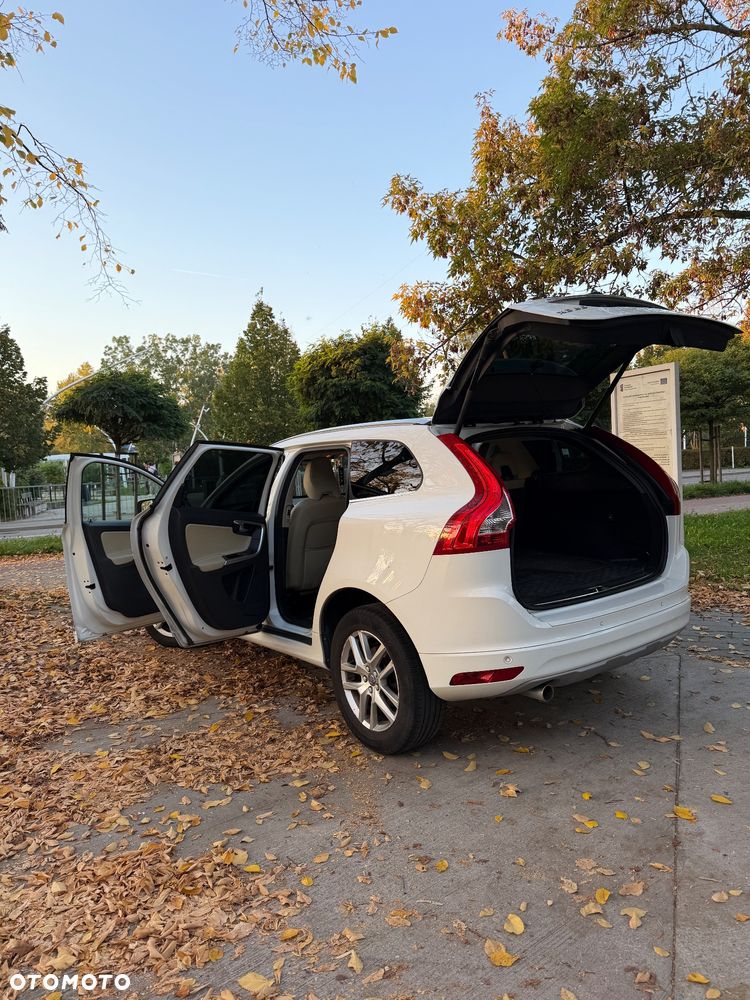 Volvo XC 60 - 16