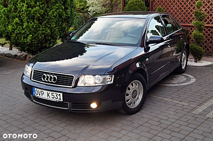Audi A4 Limousine - 18