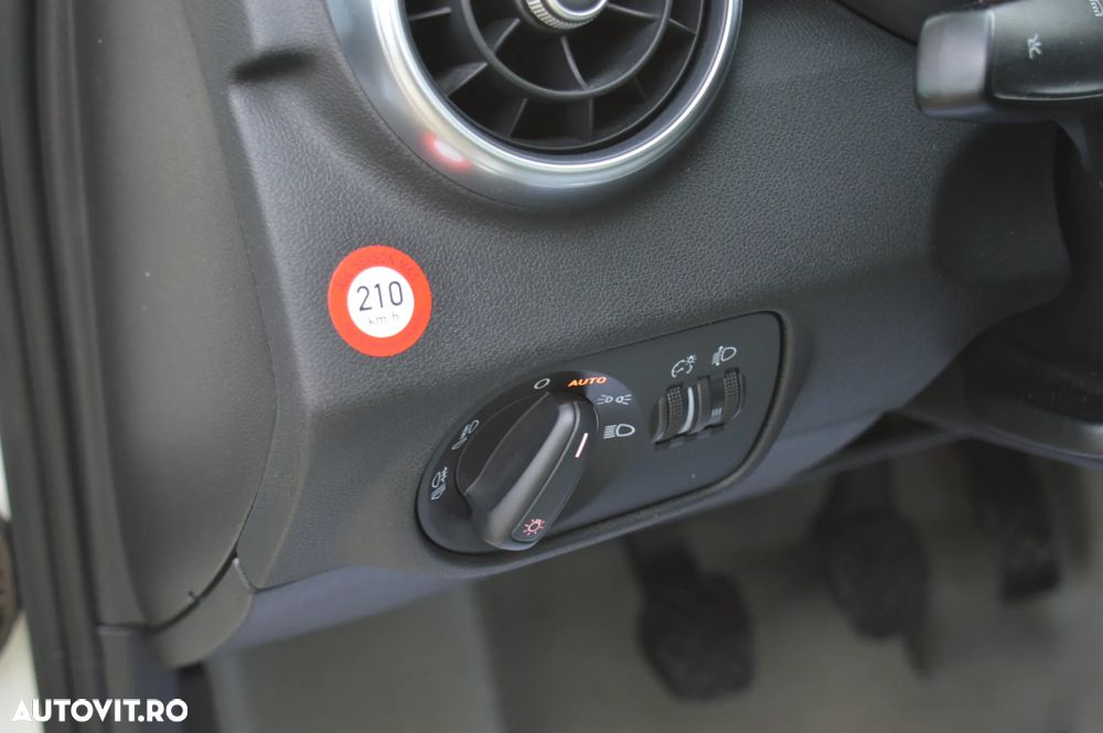 Audi A1 1.6 TDI Ambition - 27
