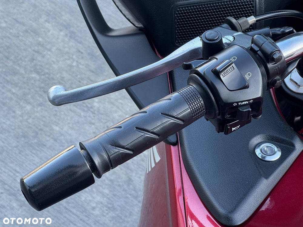 Honda Deauville - 16