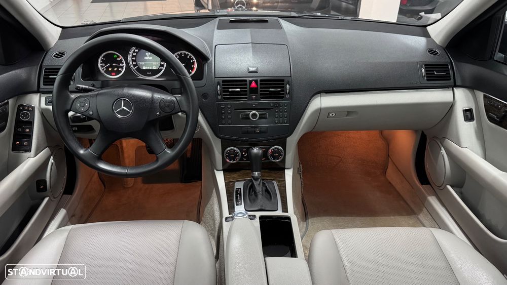 Mercedes-Benz C 180 K Avantgarde BlueEfficiency Aut. - 19