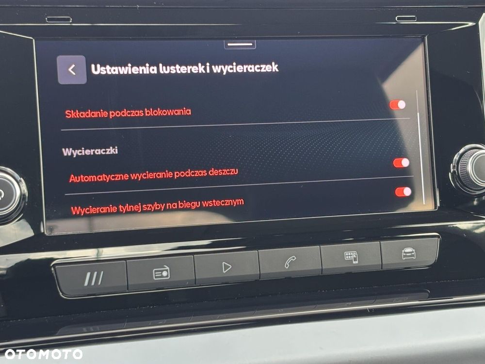 Seat Arona 1.0 TSI Style S&S DSG - 28