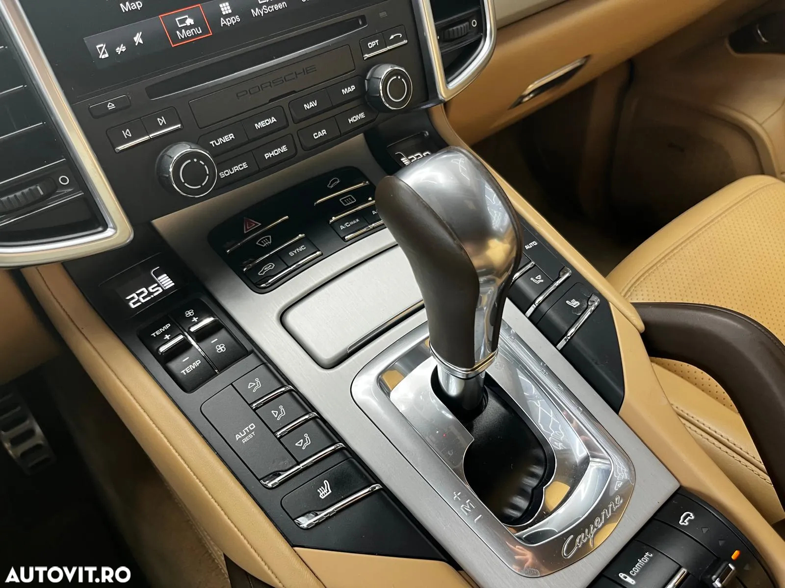 Porsche Cayenne 3.0 L - 11