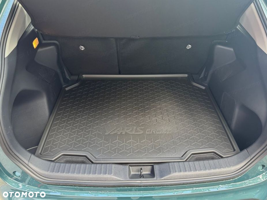 Toyota Yaris Cross Hybrid 1.5 Comfort - 12