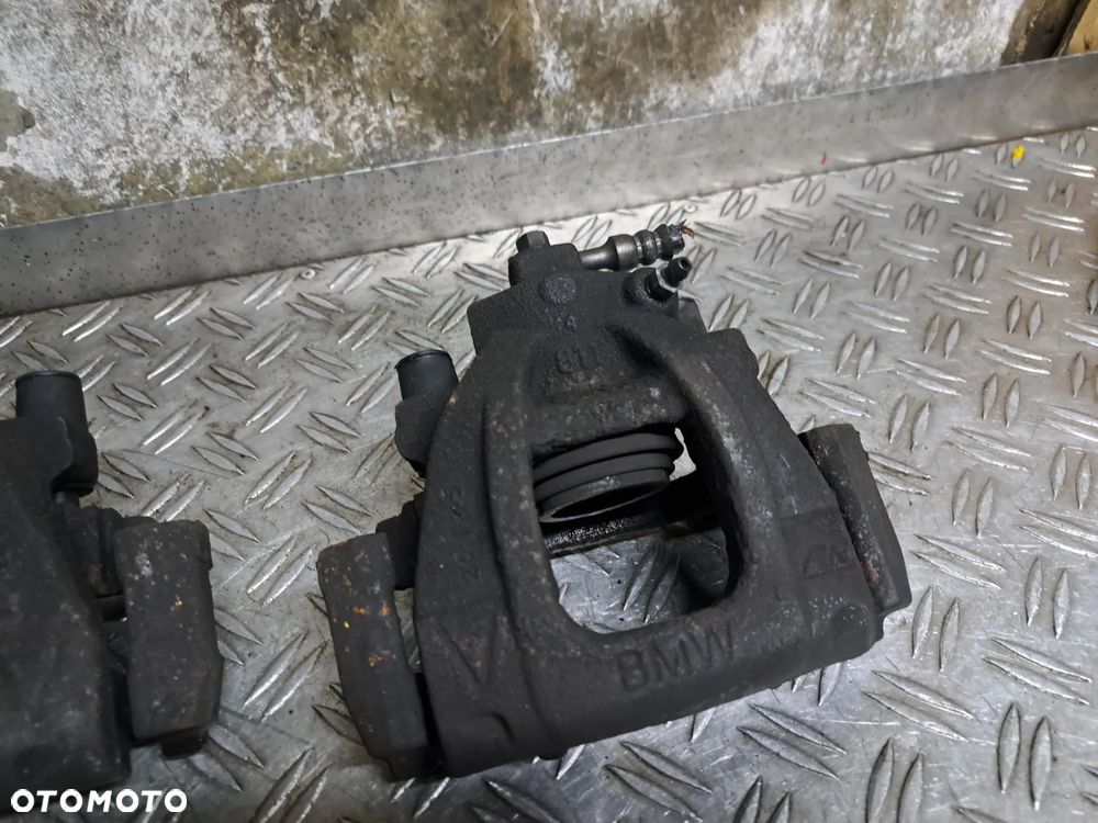 Zacisk Mini Cooper R50 R52 R53 - 3