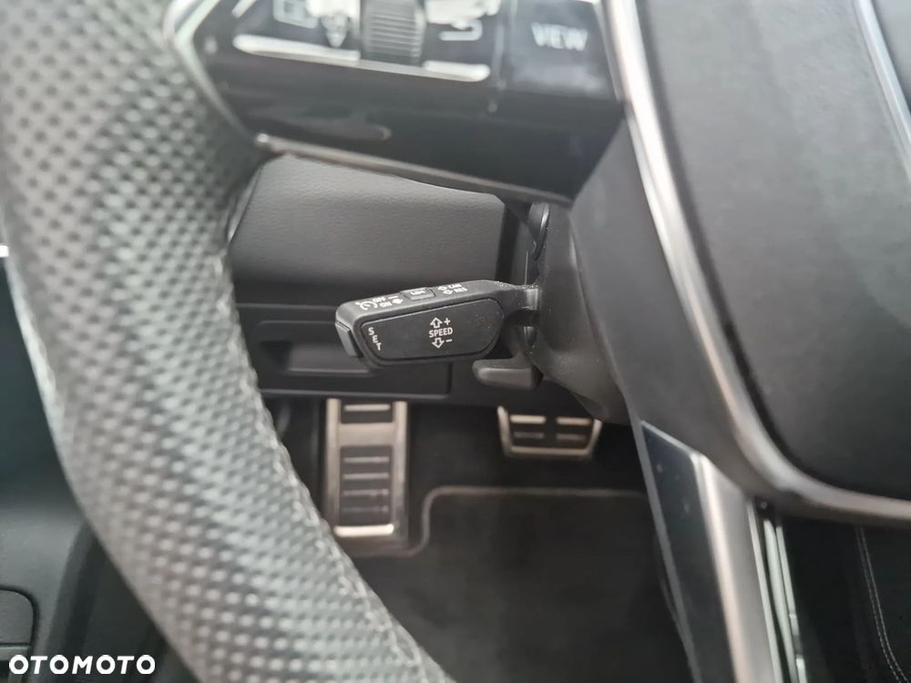 Audi A6 Avant - 24