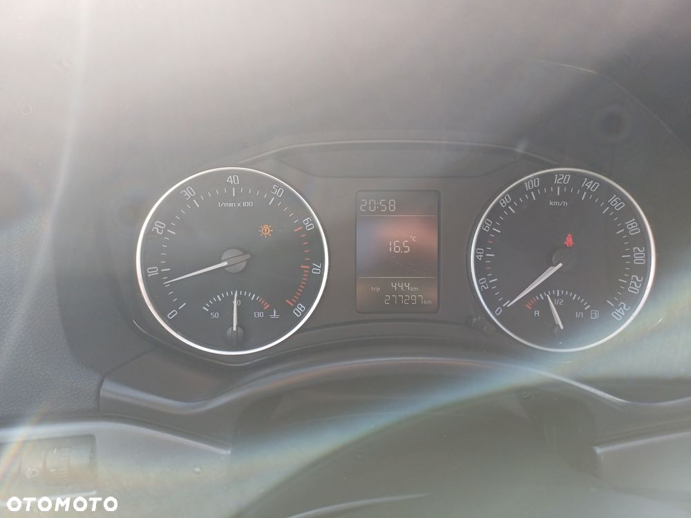 Skoda Octavia - 6