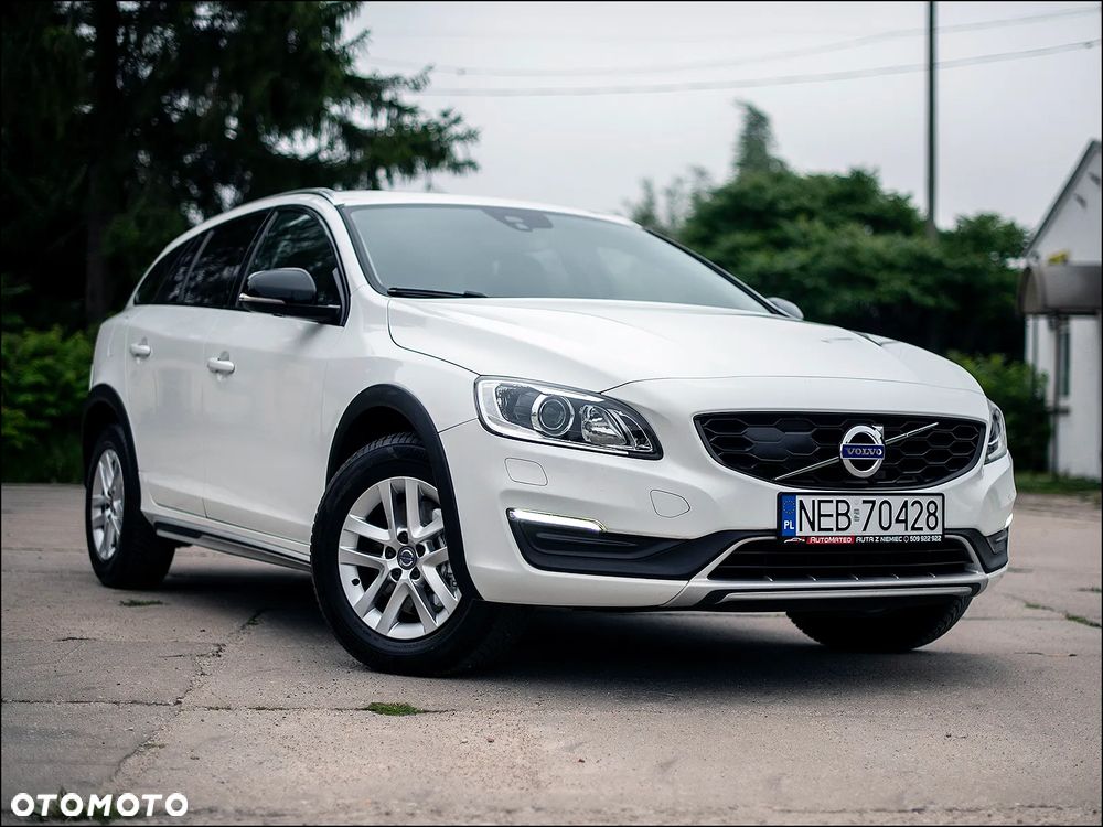 Volvo V60 Cross Country - 2