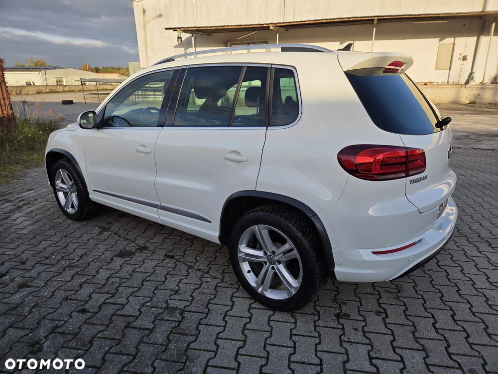 Volkswagen Tiguan 2.0 TDI 4Mot R-Style DSG - 8