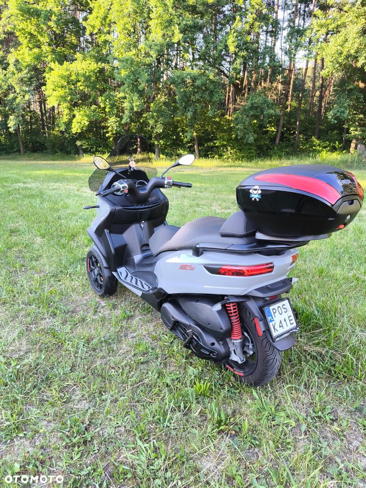 Piaggio MP-3 - 2
