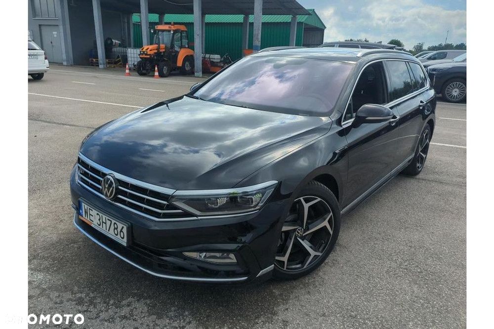 Volkswagen Passat Variant - 1