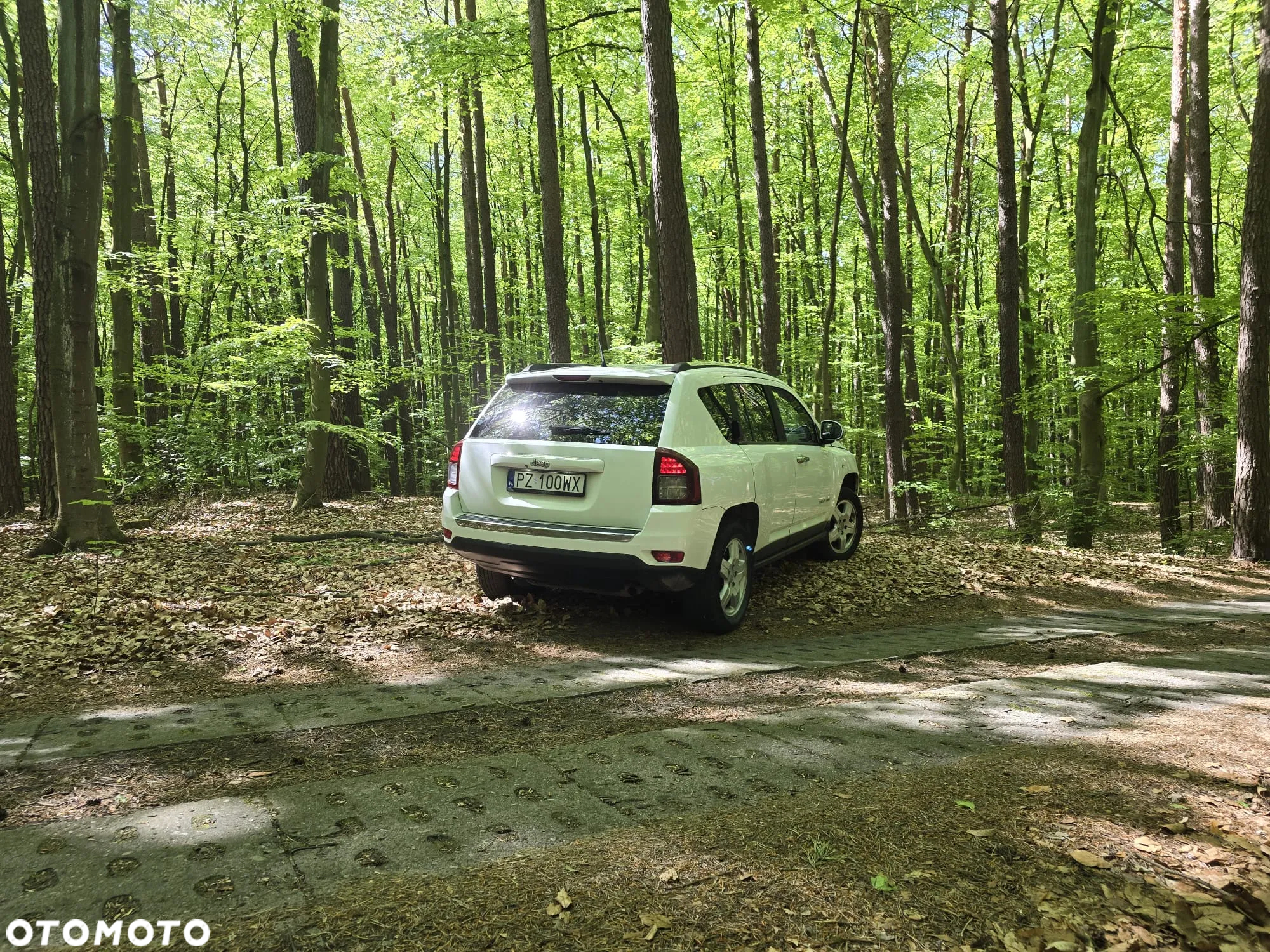 Jeep Compass 2.0 4x2 North - 26