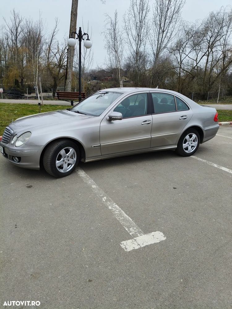 Mercedes-Benz E - 3