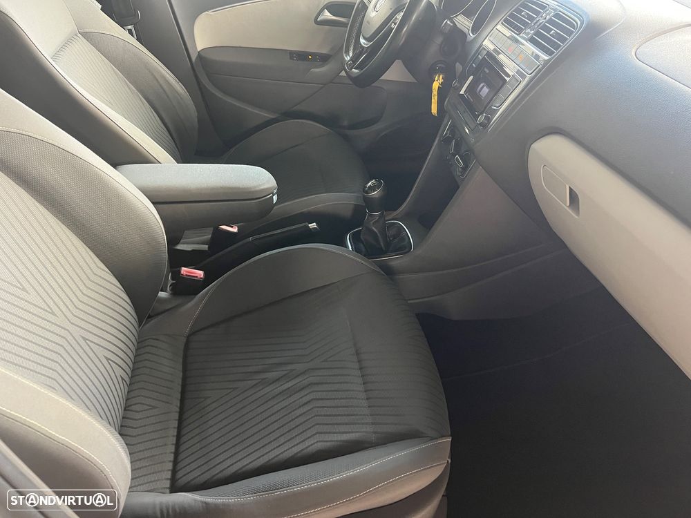 VW Polo 1.4 TDi (Blue Motion ) Highline - 18